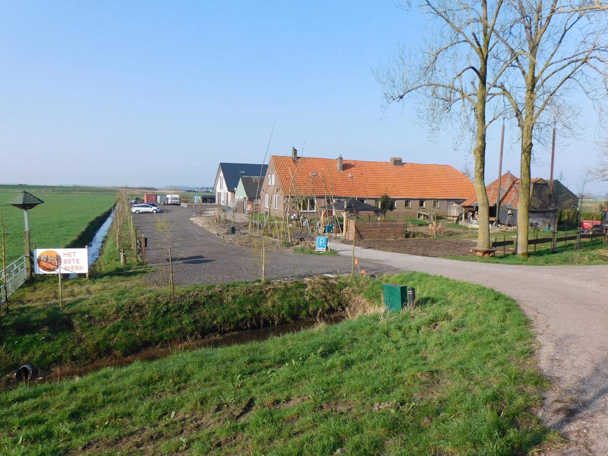 Deel Erf Het 8Ste Werk Apartment Kampen Bagian luar foto
