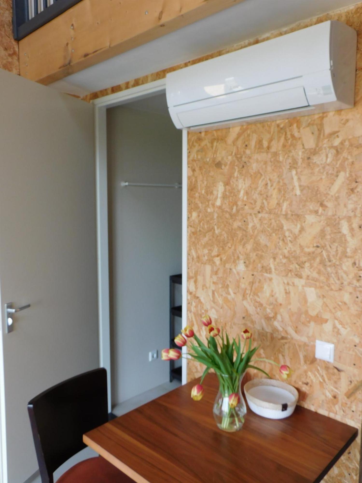 Deel Erf Het 8Ste Werk Apartment Kampen Bagian luar foto